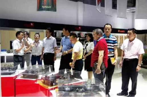 超人烟机新品上市，智能爆炒成热点