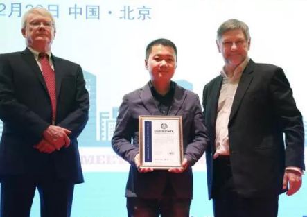 九牧荣获厨卫行业“中国PG东升国际年度大奖NO.1”称号