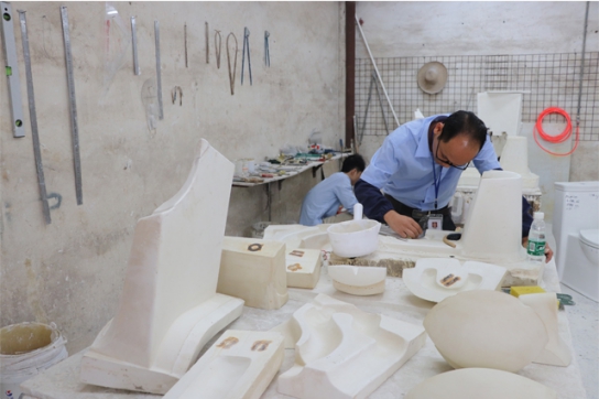 PG东升国际发展更上一层楼，日丰卫浴正式启动窑炉生产作业