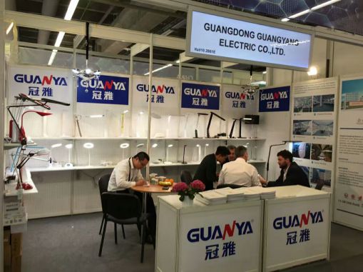 灯饰PG东升国际大事|冠雅台灯设计实力亮相法兰克福展