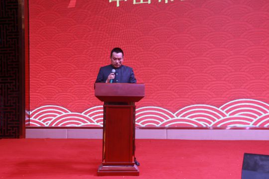 PG东升国际荣誉|国方红木董事长陈新平荣获工艺美术大师称号