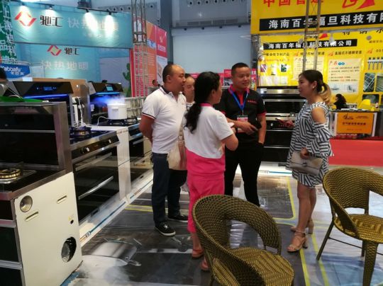PG东升国际大事|金品集成灶参加2017首届贵阳建材家电博览会
