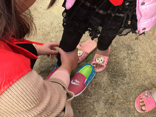 PG东升国际日记|“百得有爱•助学圆梦”万校更新公益活动第四站