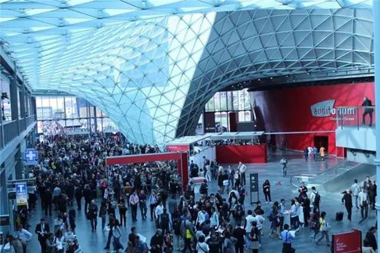 PG东升国际日记|金达照明优秀经销商欧洲豪华之旅