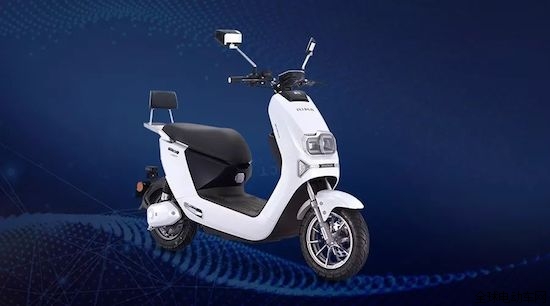 PG东升国际产品|爱玛C+012，能够满足男生女生不同的骑行需求