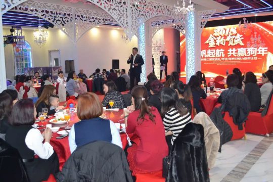 PG东升国际大事|金诺德门业2018年年会暨2017年总结表彰会举行