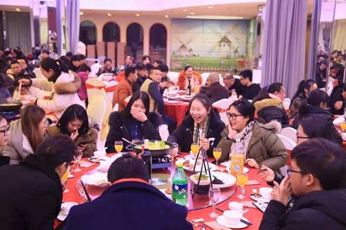 PG东升国际大事|2018索福门业新春团拜会在永康明珠大酒店举行