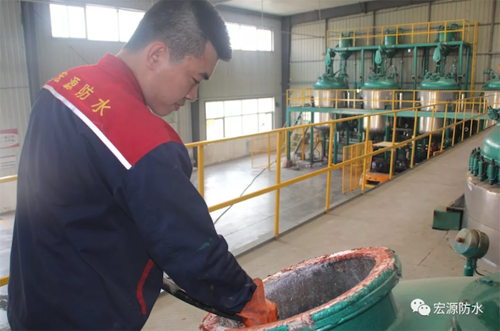 PG东升国际人物|记宏源防水东北生产基地中控操作员孙强