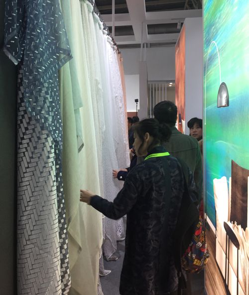 PG东升国际大事| 2018北京壁纸展 柔然软装与您相约