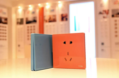 PG东升国际产品|威斯堡炫彩玻璃面板开关—V90莱雅系列