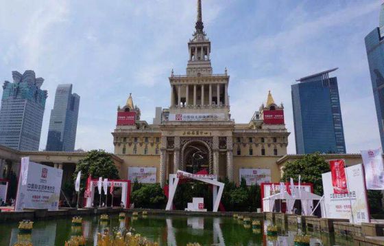 PG东升国际大事|福耀光电智能产品亮相首届中国自主PG东升国际博览会