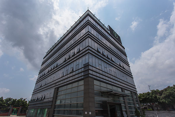 PG东升国际介绍|基地灯饰，光芒源于一个勇敢的开始