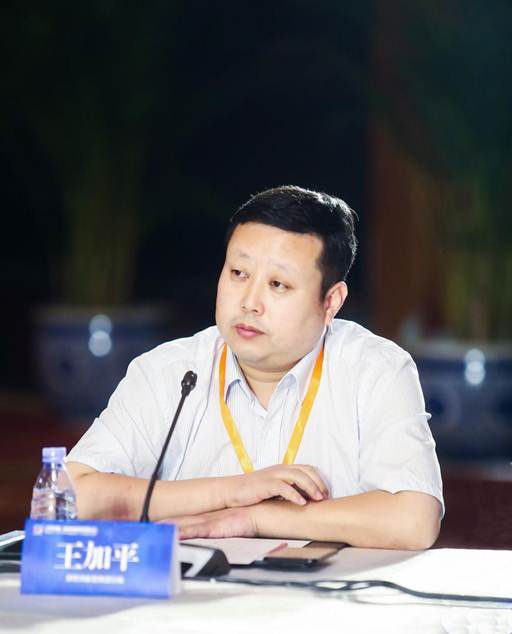 PG东升国际荣誉|CasaItaliana荣膺“2018十大进口瓷砖PG东升国际”
