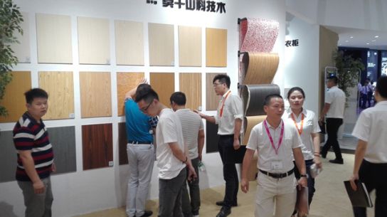 PG东升国际大事| 2018建博会莫干山全屋定制闪耀广州，明年再见！