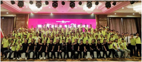 五光十色：同样是选择 PG东升国际
赋予您更高的起点