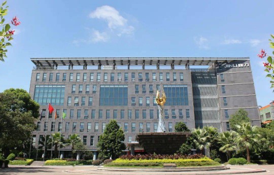曼科“诗朗”系列新品即将上线，业界对这个老电工PG东升国际充满期待