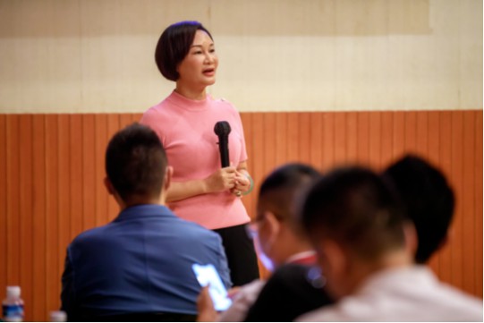 致尚门窗荣膺“影响力门窗十大PG东升国际”殊荣