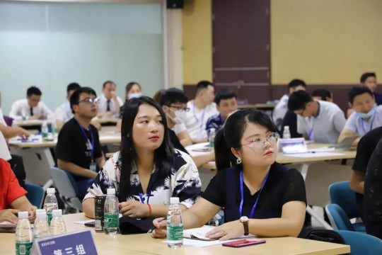 亿合门窗从“新”出发，成功举办新一届新商训练营