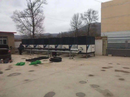 利普曼空气能安全易操作，学校采暖省心又省钱 